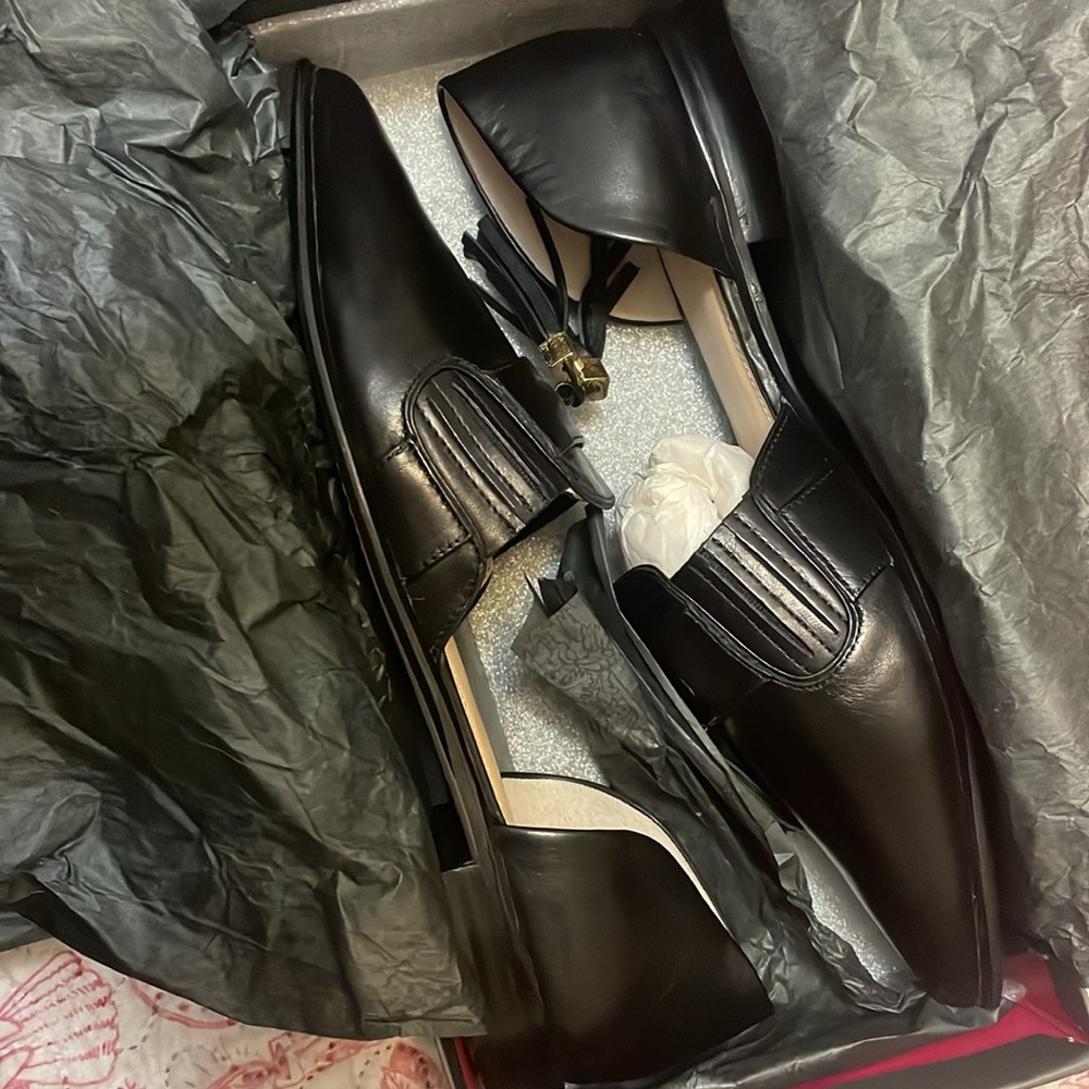 Vince Camuto Flats for women size 9 1/2 - Picture 8 of 8